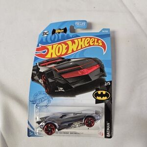 The Batman Batmobile‎ Hot Wheels 2020 HW Batman 2/5 Chrome #56/250
